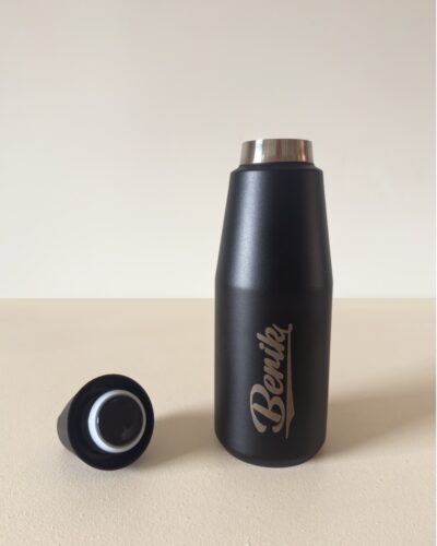 japandi minimalist rvs drinkfles mat zwart met losse dop