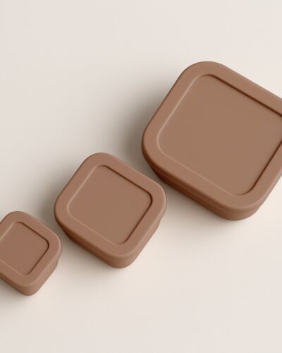 Snackdoosjes | Mokka | Siliconen | 3-Delige Set | Personaliseerbaar 7 Gepersonaliseerde mokka snackdoosjes met naam – gratis gravering inbegrepen