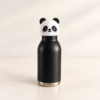 RVS kinderdrinkfles Pablo Panda van HEK&BAY, vooraanzicht met de pandadop erop